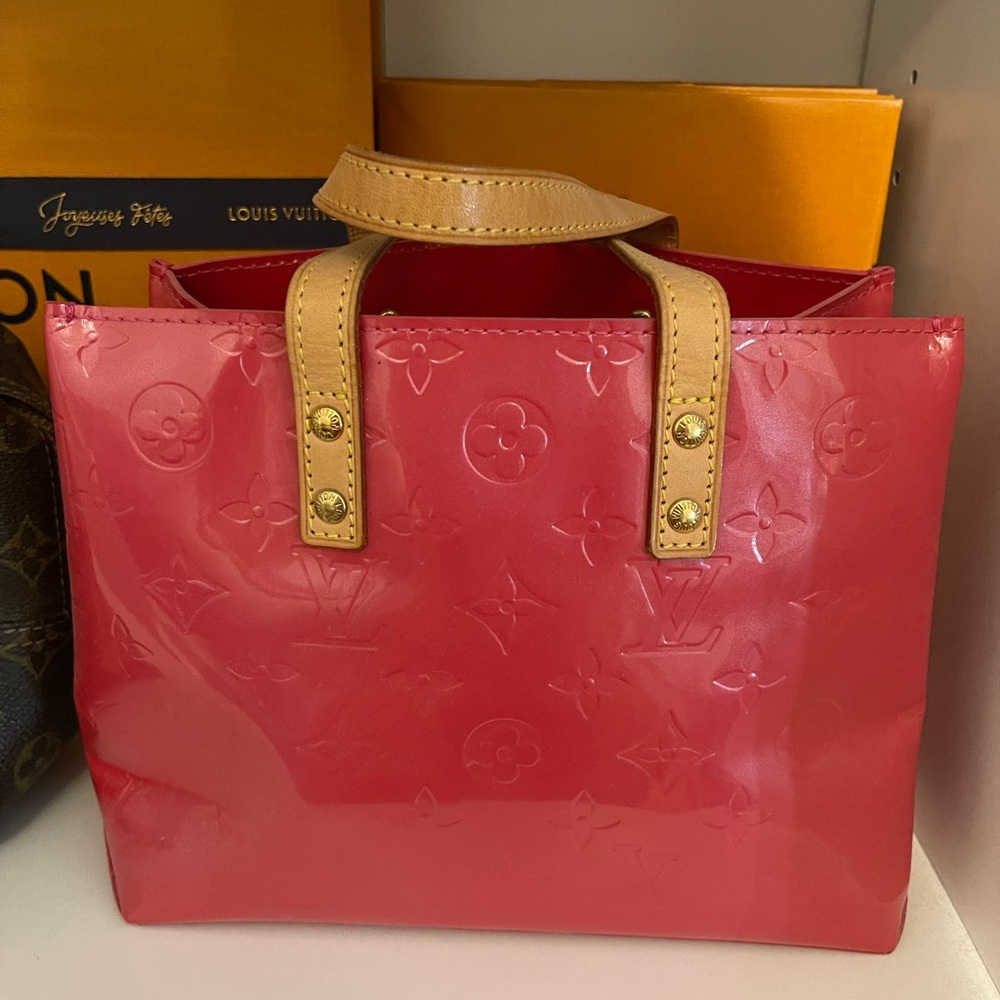 Louis Vuitton vernis reade